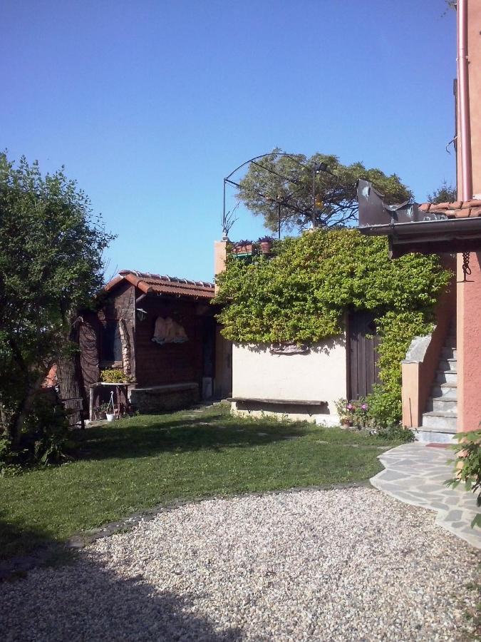 B&B Terre E Colori Sant'Olcese Exterior photo
